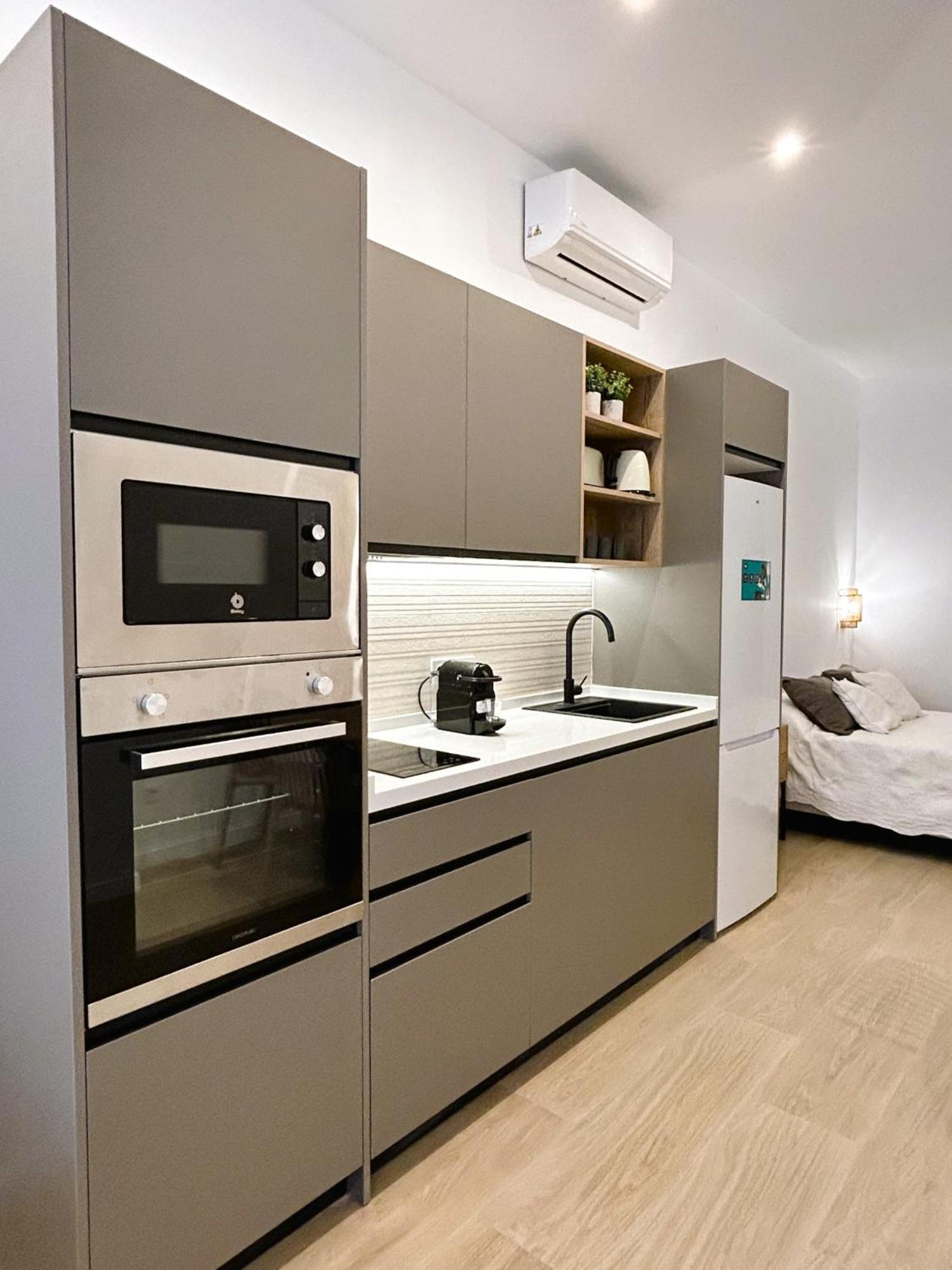 Estudio A Estrenar A Metros De Los Jardines Del Turia Valencia Habitación foto